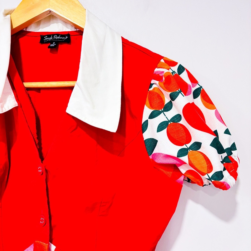 SMAK‎ PARLOUR Red Floral Retro Fit & Flare Dress Small - Picture 3 of 6